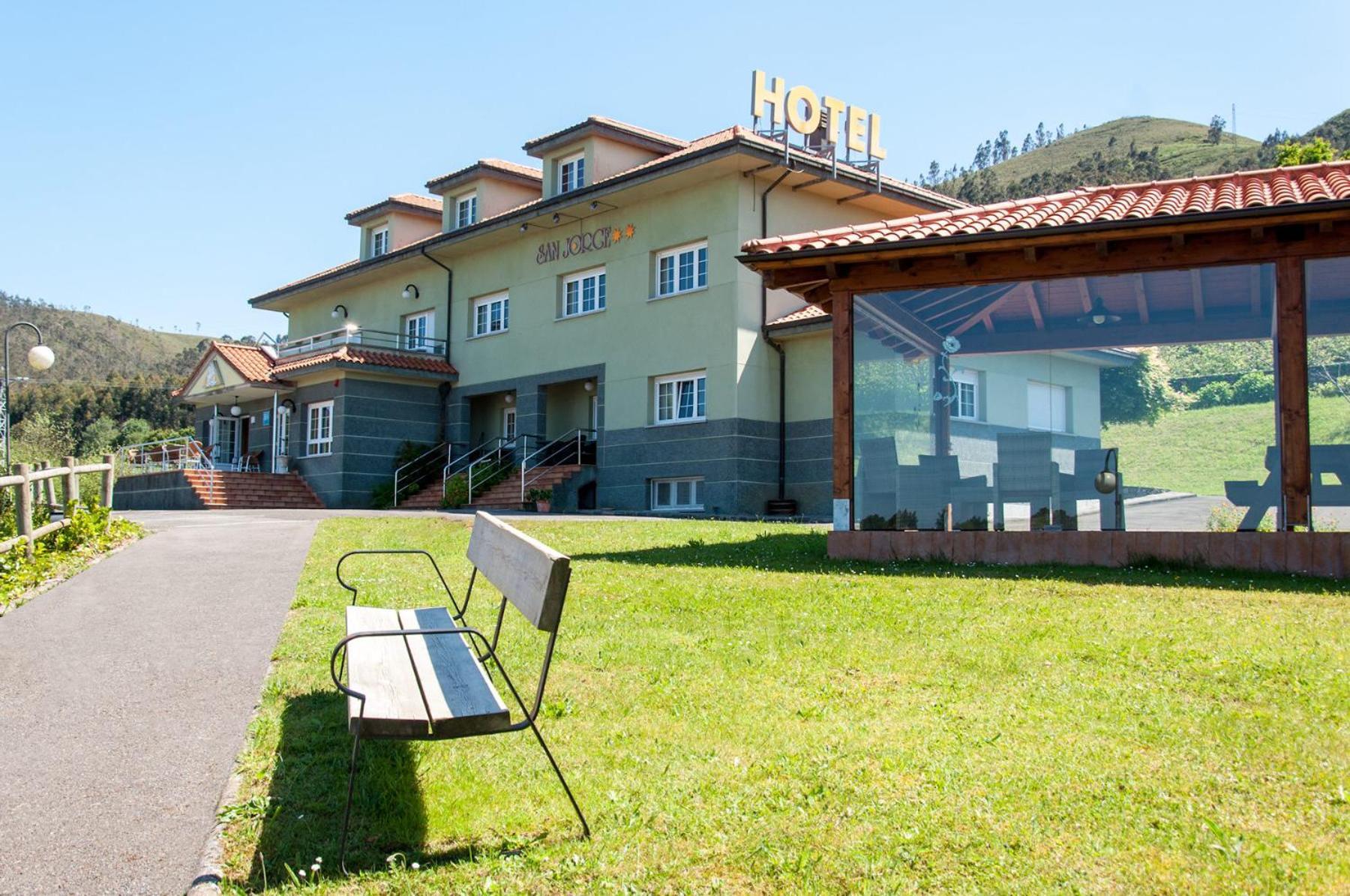 Hotel San Jorge Nueva De Llanes Zewnętrze zdjęcie